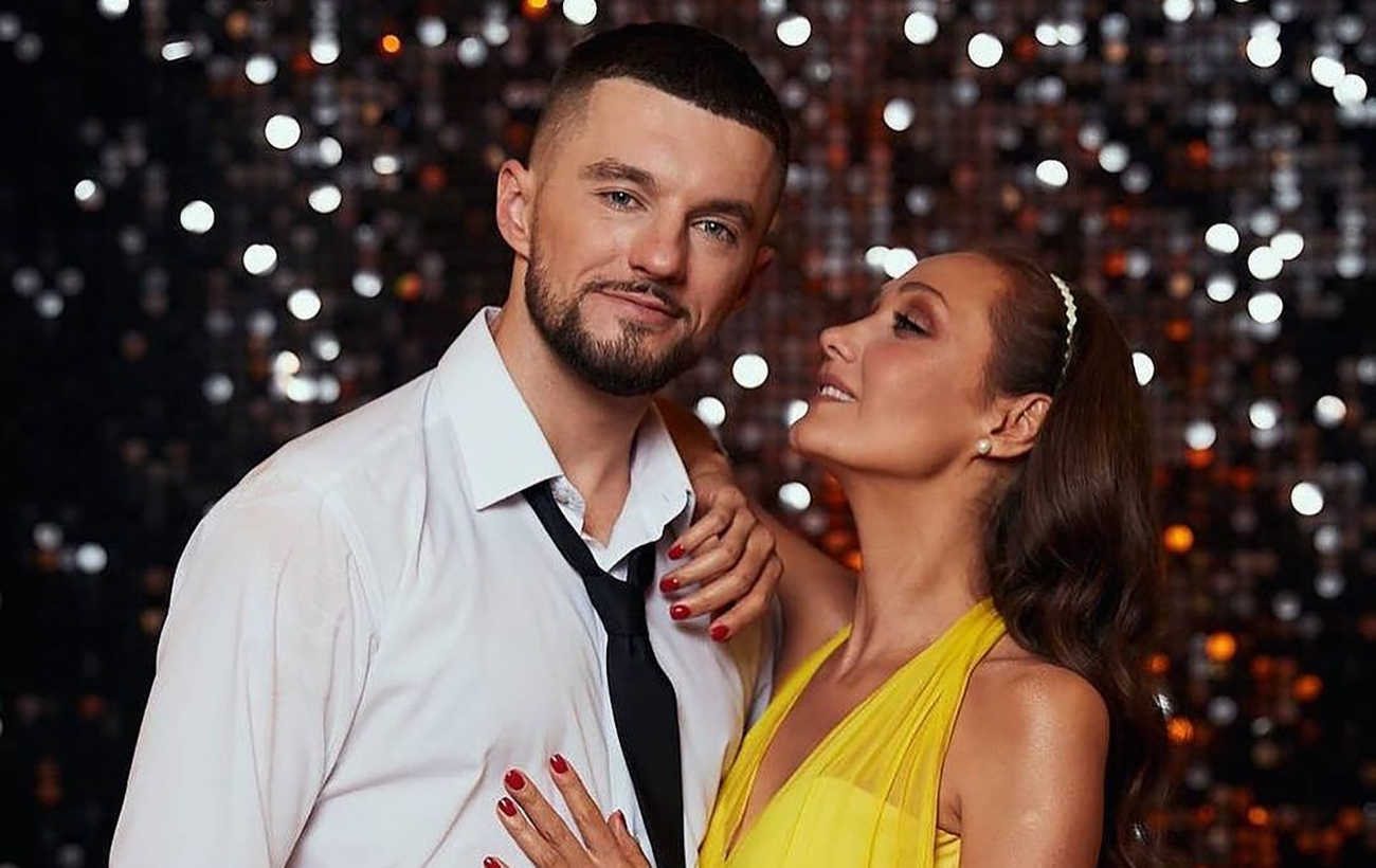 Победитель "Танцев со звездами" признался, что изменял жене с партнершей